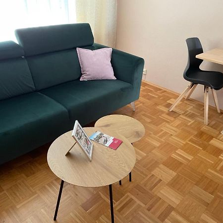 Ferienwohnung Stadtmitte Wuerzburg ภายนอก รูปภาพ